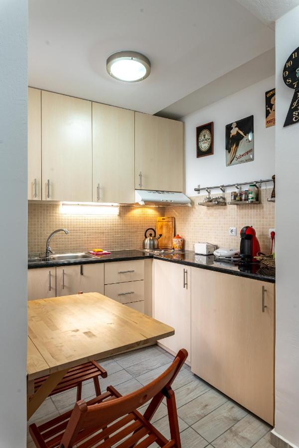 Great 35 Sq M Studio On 1St Floor In Bohemian Psyri In Athens' Historic Center-In Vivo Apartments Zewnętrze zdjęcie
