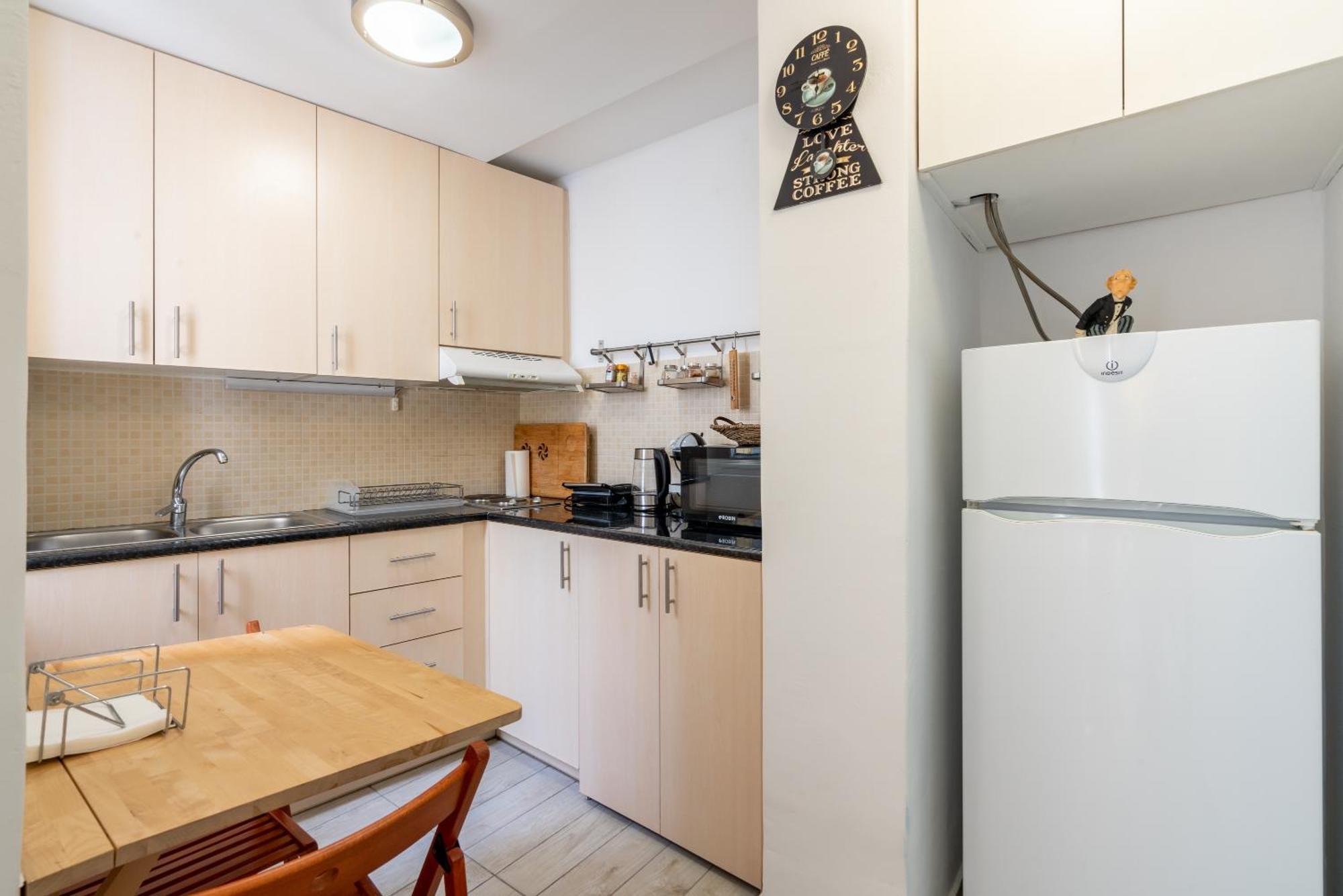 Great 35 Sq M Studio On 1St Floor In Bohemian Psyri In Athens' Historic Center-In Vivo Apartments Zewnętrze zdjęcie