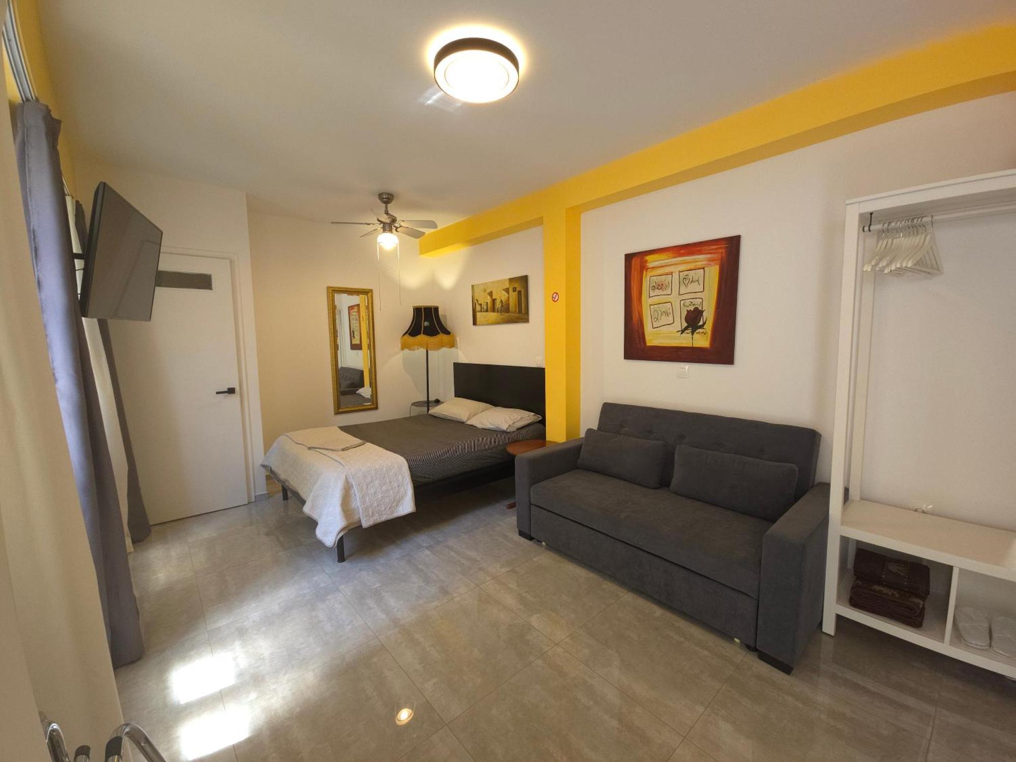 Great 35 Sq M Studio On 1St Floor In Bohemian Psyri In Athens' Historic Center-In Vivo Apartments Zewnętrze zdjęcie